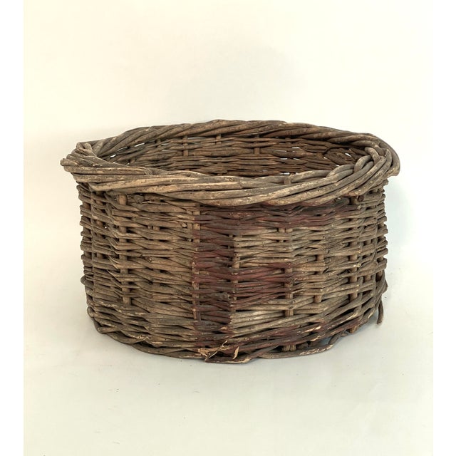 French Round Woven Grapevine Basket For Sale - Image 4 of 7