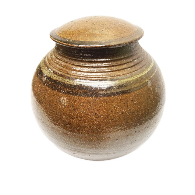 Rustic 1970s Studio Pottery Stoneware Salt Glaze Covered Moon Jar Brown Signed S Bernhardt For Sale - Image 3 of 11