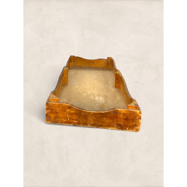 1920s English Bronnley Branded Pine Decorative Tray For Sale - Image 4 of 9