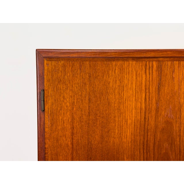 Søborg Møbelfabrik Danish Cabinet in Teak by Børge Mogensen for Søborg Møbelfabrik, 1960s For Sale - Image 4 of 18