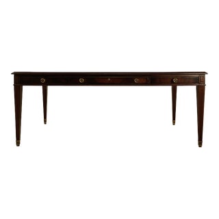 Late 20th Century Vintage Stow Davis Traditional Executive Table Desk With 3 Drawers For Sale
