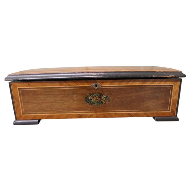 Victorian Cylinder Music Box in Marquetry For Sale - Image 10 of 10