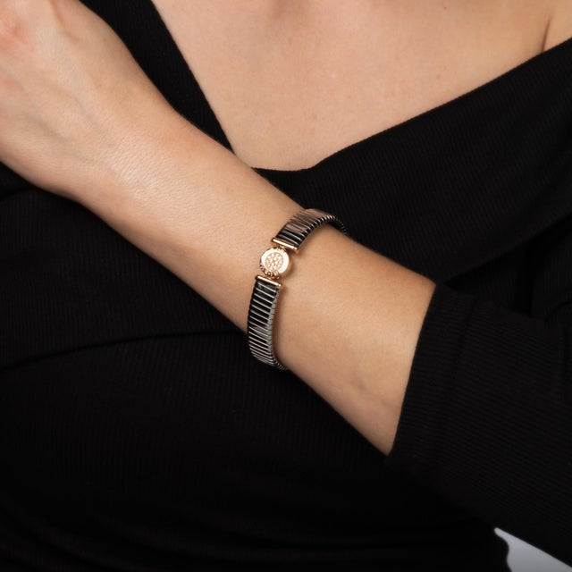 Vintage 90s Bulgari Tubogas Bracelet Diamond 18k Gold Stainless Steel Bangle For Sale In Los Angeles - Image 6 of 6