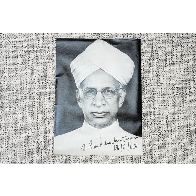 Photography 1960s Rare Signed Presentation Vintage Photograph Second President of India Silver Picture Photo Frame For Sale - Image 7 of 13