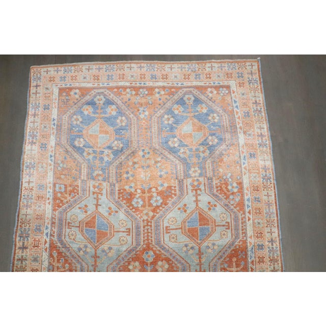 Early 20th Century Tribal Persian Shiraz Small Rug - 3'11" x 5'8" For Sale In New York - Image 6 of 11