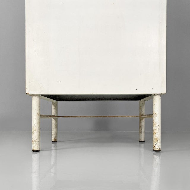 Metal Mid-Century Italian White Metal and Glass Pharmacy Display Cabinet, 1950s For Sale - Image 7 of 18