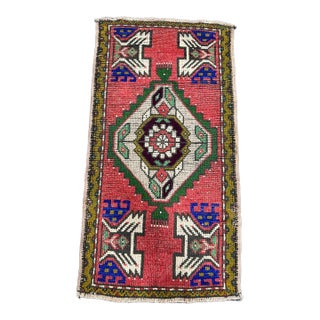 Turkish Yastik Rug 1'8" x 3'2" For Sale