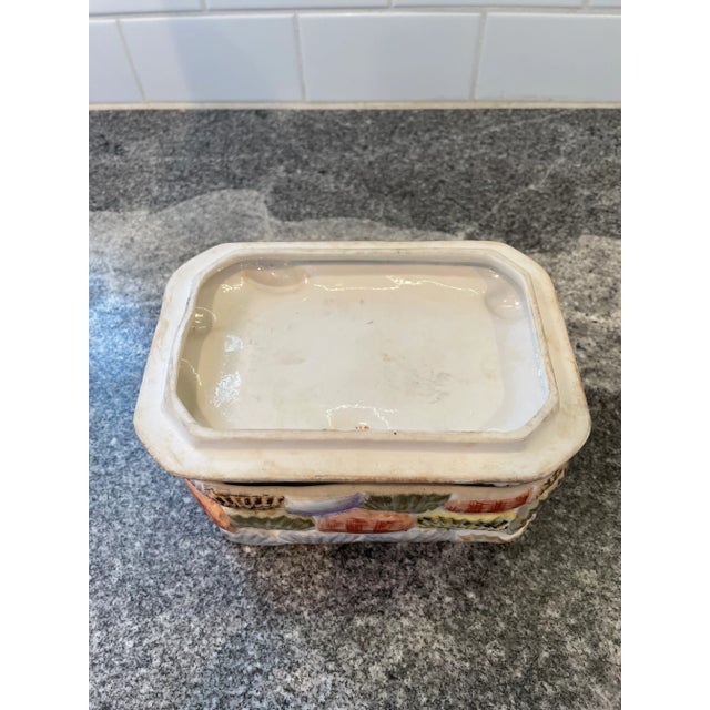Mid 20th Century Ceramic Lidded Box Shell Motif Paul Hanson Italy For Sale - Image 11 of 13