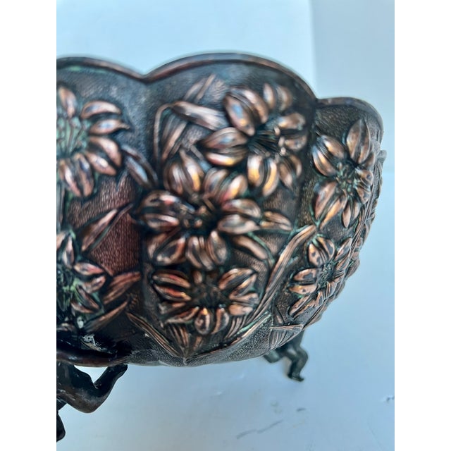 Mid 20th Century Vintage Scalloped Embossed Copper Jardiniere Footed Bowl For Sale - Image 5 of 18