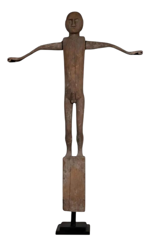 Large Borneo Tribal Sculpture in Aged Wood, 1950s