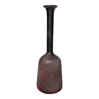 Vintage Textured Studio Pottery Vase in Charcoal and Burgundy, 20 Inches For Sale