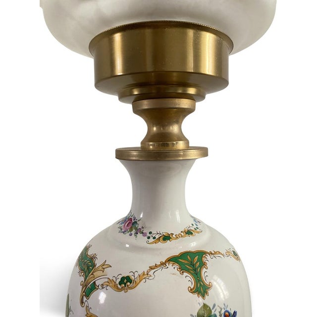 English Porcelain and Brass Lamp, 1950s For Sale - Image 6 of 15