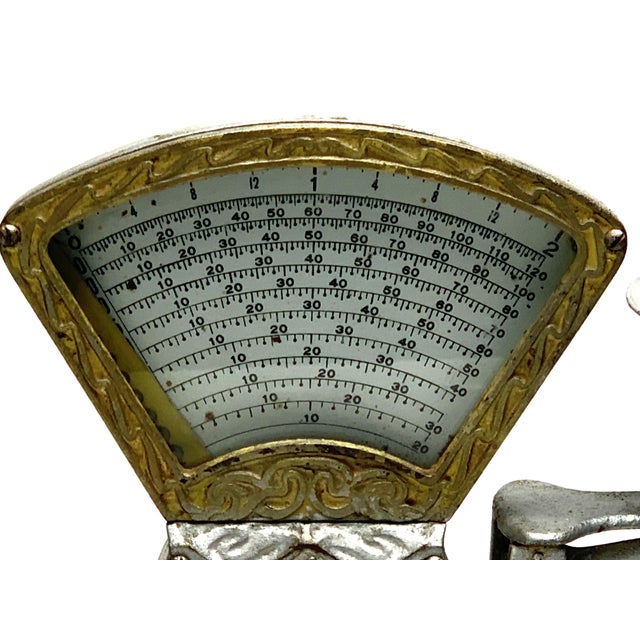 Vintage National Specialty 2# Candy Scale. Antique circa 1910, a collectible counter scale used in old candy or general...