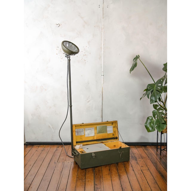 Vintage Swiss Army Field Lamp in Wooden Crate, 1950s For Sale - Image 10 of 18