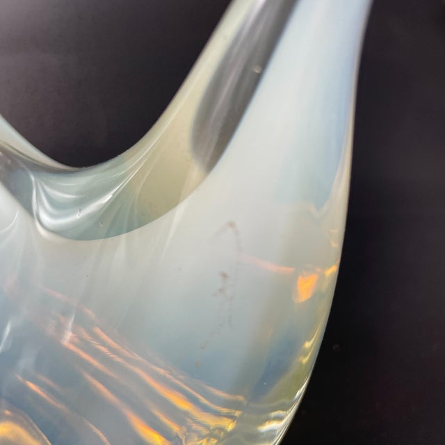 Transparent 1960s Art Glass Clear Opalescent Swan Figurines Sculptures Attributed to Murano Cenedese- Set of 2 For Sale - Image 8 of 11
