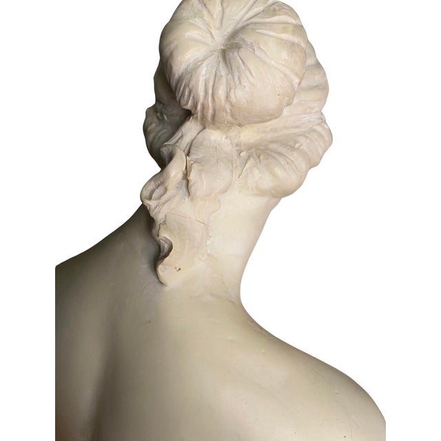 Vintage Resin Aphrodite of Milo Statue in a Creamy White Tone, Circa 1990’s For Sale - Image 10 of 10