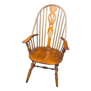 1920s/1930s Vintage w.f. Whitney "Antique Mahogany" Pierced Splat Windsor Armchair - Model 33-4 For Sale