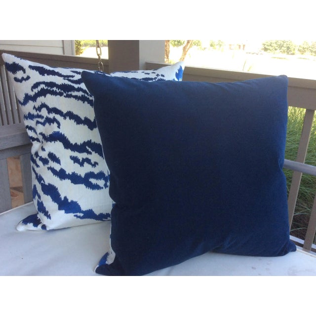 Contemporary Contemporary Blue & Ivory Velvet Tiger Pillows - a Pair For Sale - Image 3 of 3