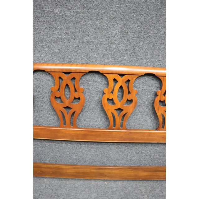 Late 20th Century Henkel Harris Cherry Queen Headboard For Sale - Image 5 of 7