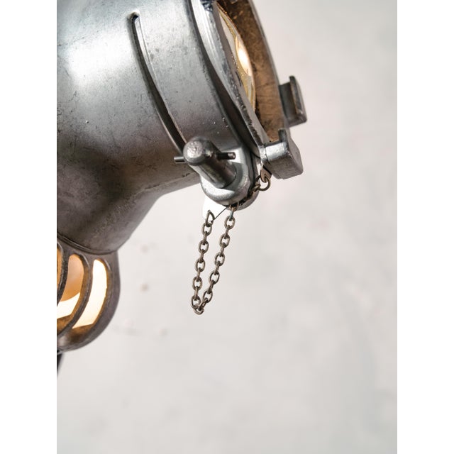 Patt 23 Spotlight Floor Lamp in Bead-Blasted Aluminium from Strand Electric, England, 1960s For Sale - Image 14 of 16
