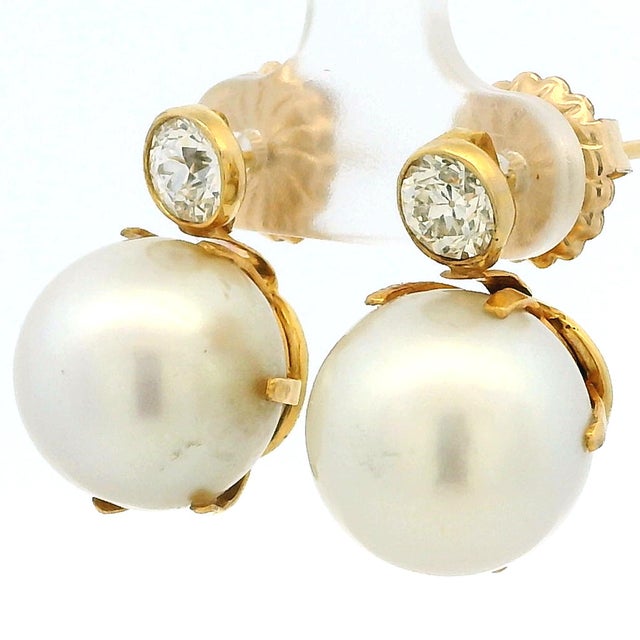 Circa 1990 18k White Gold South Sea Pearl and 1.00 Ct Diamond Earrings For Sale - Image 11 of 14