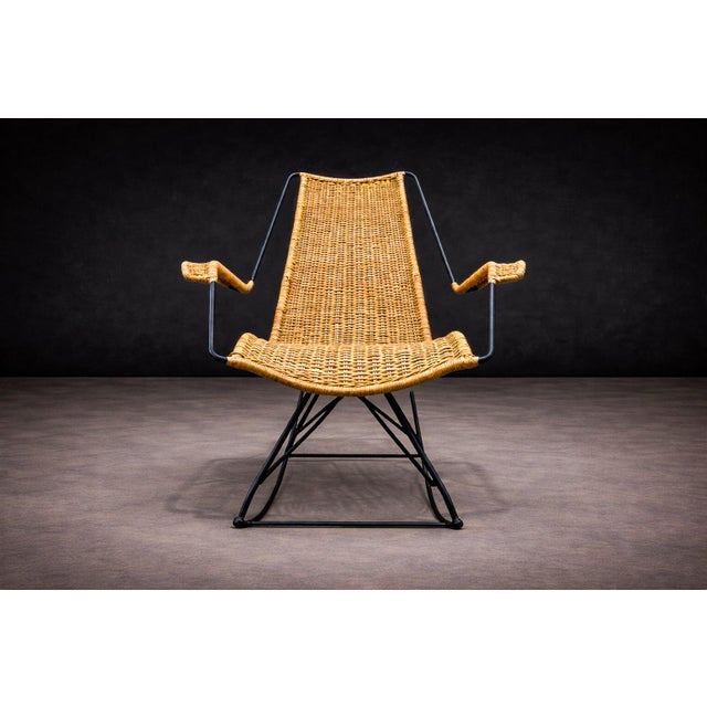 Rocking Chair in Metal & Wicker, Carlo Hauner, 1950s For Sale - Image 9 of 13
