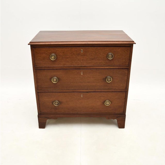 Georgian Chest of Drawers, 1790s For Sale - Image 10 of 10