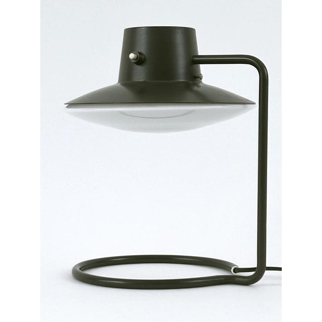 Contemporary Early Dark Brown Oxford Table Lamp by Arne Jacobsen for Louis Poulsen, 1960s For Sale - Image 3 of 18