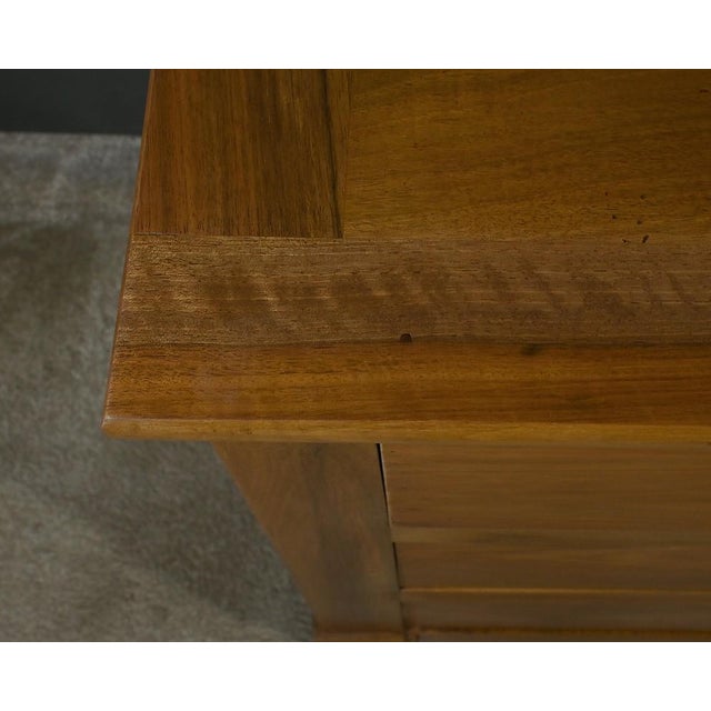 Antique Chest of Drawers in Walnut For Sale - Image 6 of 17