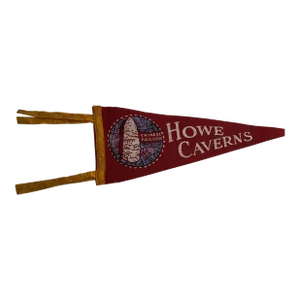 Vintage 1970s Howe Caverns Banner