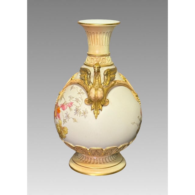 Royal Worcester Antique Royal Worcester Porcelain 1892 Mythic Gryphon Gilt Handled Vase With Fall / Autumn Foliage #1570 Aesthetic Movement For Sale - Image 4 of 12