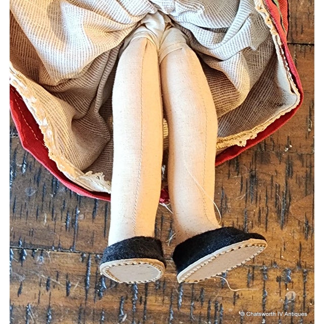 Antique Vintage Female Gaucho Cloth & Wire Hand-Made Doll, South American, 1940s For Sale In New York - Image 6 of 8