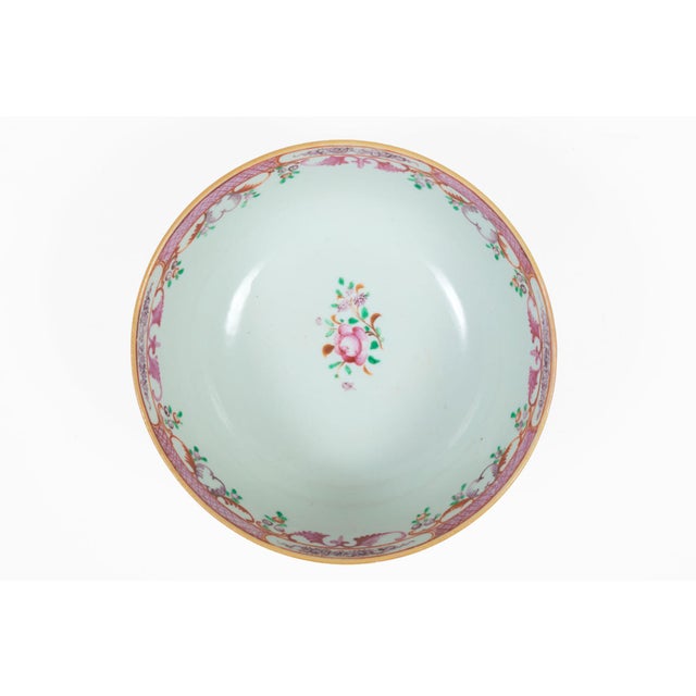 Chinese Export Qianlong Famille Rose Porcelain Small Bowl For Sale - Image 10 of 11