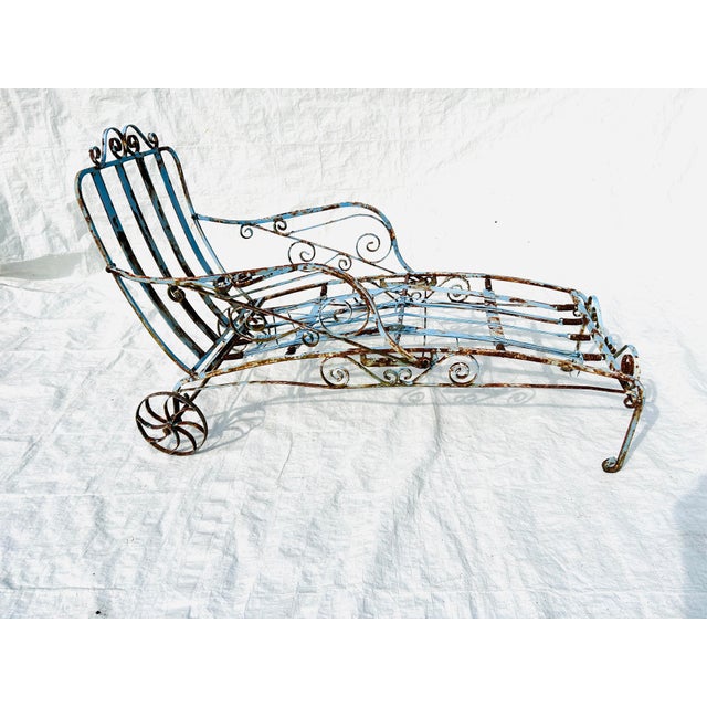 Metal 30's Wrought Iron Art Nouveau Style Chaise Fully Extended For Sale - Image 7 of 9