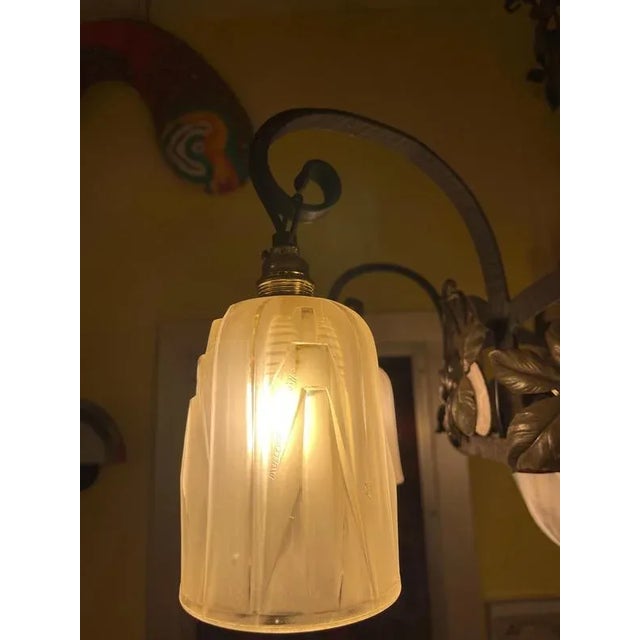 French Art Deco 7-Light Chandelier from Muller Freres Luneville, 1930s For Sale - Image 10 of 11