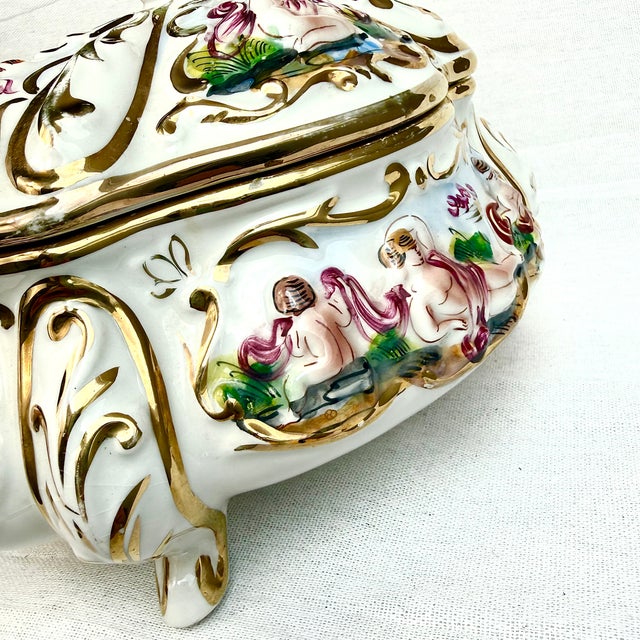 Vintage Box with Lid from Capodimonte, Italy, 1980s For Sale - Image 12 of 18