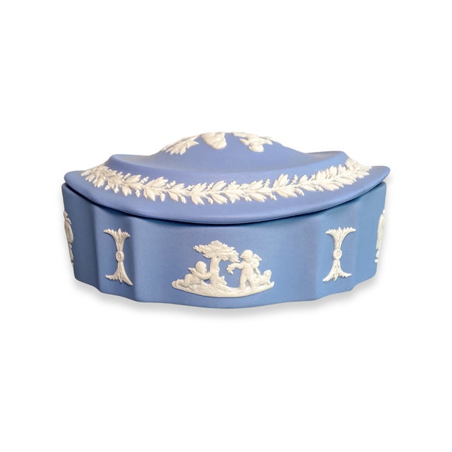 Mid 20th Century Vintage Wedgwood Blue Jasperware Lidded Trinket Box With Cherub Relief, England For Sale - Image 5 of 8