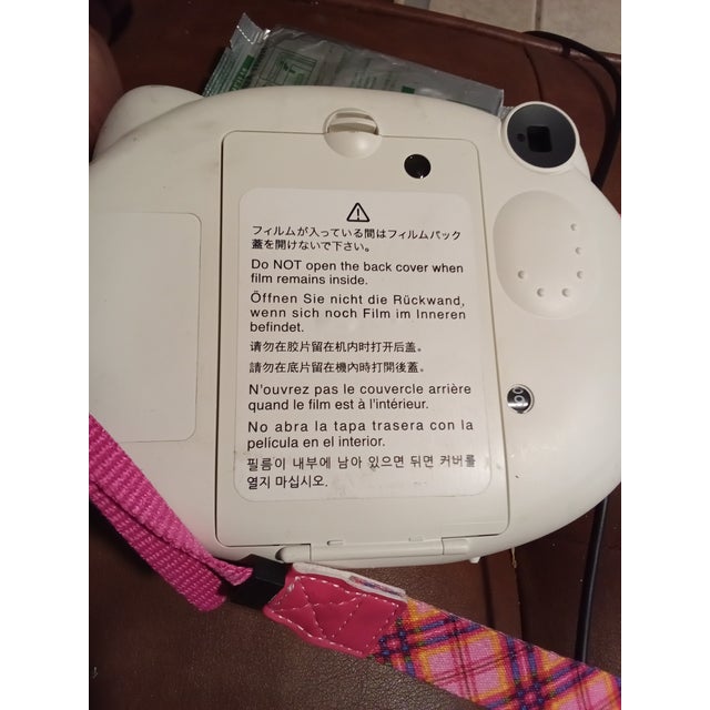 Arts & Crafts Hello Kitty Insta Max Camera For Sale - Image 3 of 5