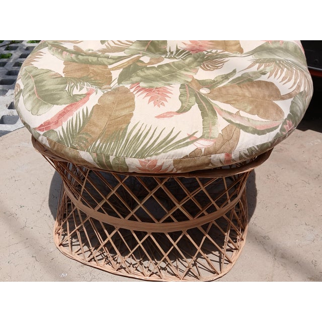 1970s Russell Woodard Attributed Spun Fiberglass Vintage Modern Ottoman For Sale - Image 5 of 9