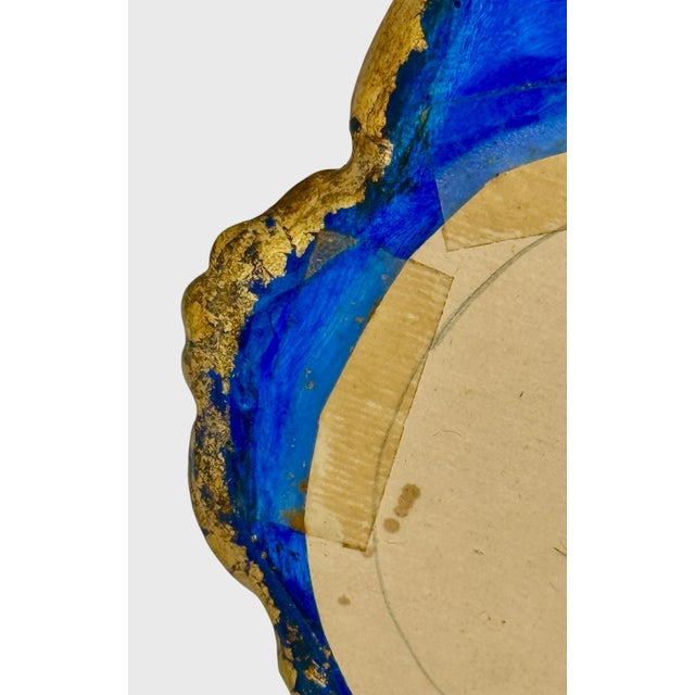 Mid‑20th Century European Ornate Rococo‑Style Wood Oval Frame — Gilded Blue With Floral Botanical Silk‑Screen Print For Sale - Image 9 of 12