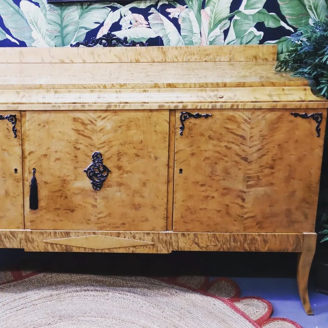 Vintage Large Tiger Wood 3 Compartment Honey Colored Storage Buffet