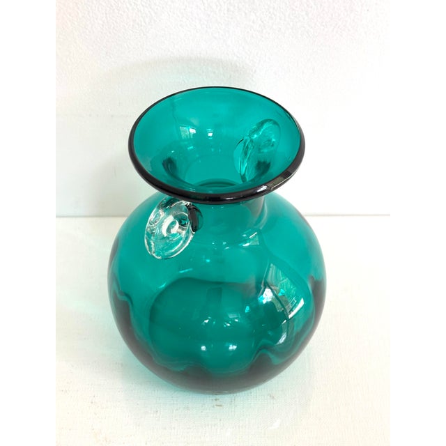 Emerald Late 20th Century Emerald Green Glass Art Deco Vase With Handles For Sale - Image 8 of 9