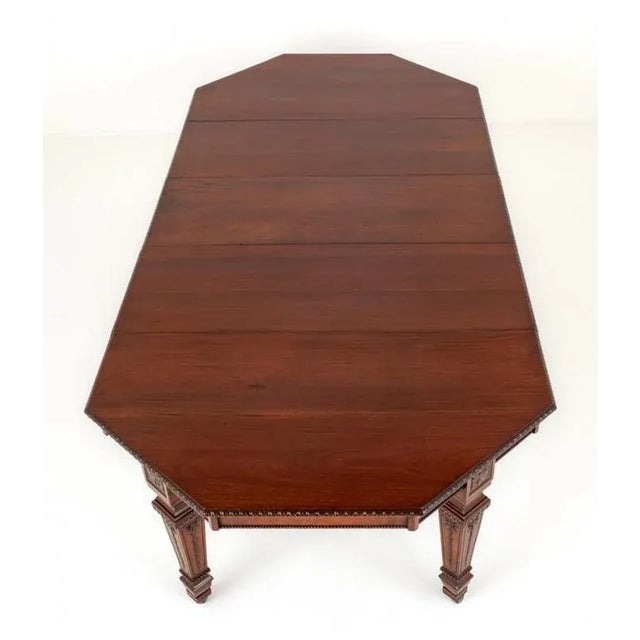 Wood Victorian Dining Table in Mahogany, 1850s For Sale - Image 7 of 7