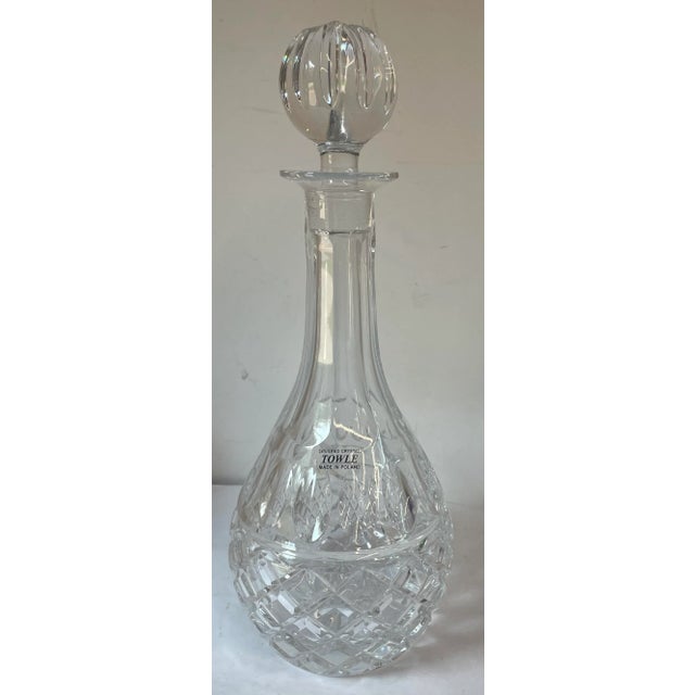 Beautiful Towle lead crystal decanter with stopper.