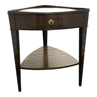 Late 20th Century Henredon Barbara Barry Triangle Wood Accent Corner Table For Sale