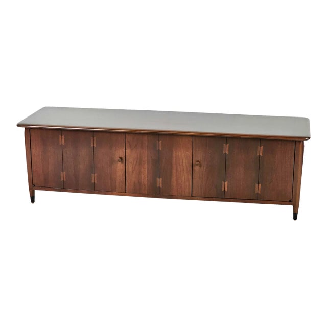 1960s Lane Acclaim Window Chest For Sale