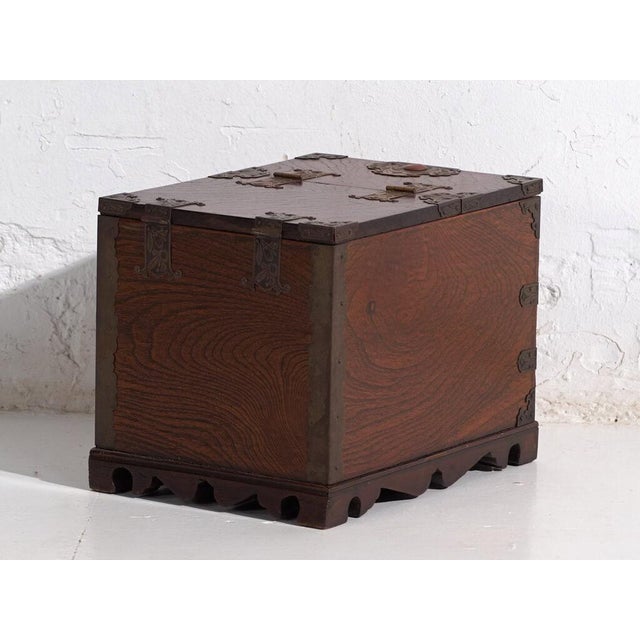 Antique Japanese Kyōdai-Bako Chest For Sale - Image 12 of 13