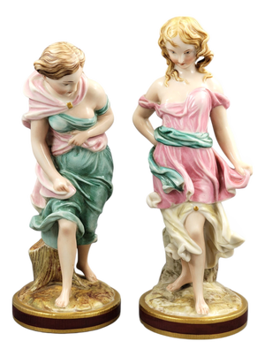 Porcelain Before the Wind & Against the Wind Figures by James Hadley for Royal Worcester, 1865-1878, Set of 2