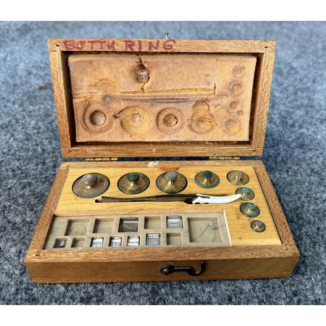 Antique Henry Troemner Apothecary Scale and Weights No. 190b For Sale - Image 16 of 16