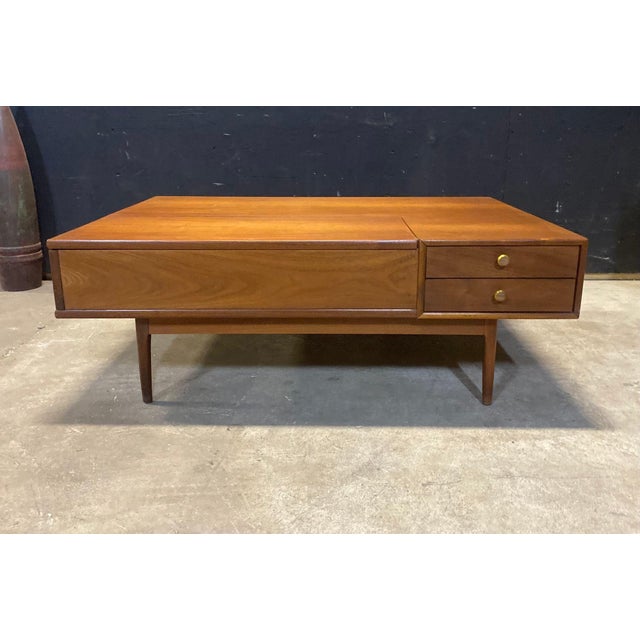 1960s A Lovely Walnut Coffee Table Designed by Kip Stewart as Part of the Drexel Declaration Group For Sale - Image 4 of 14